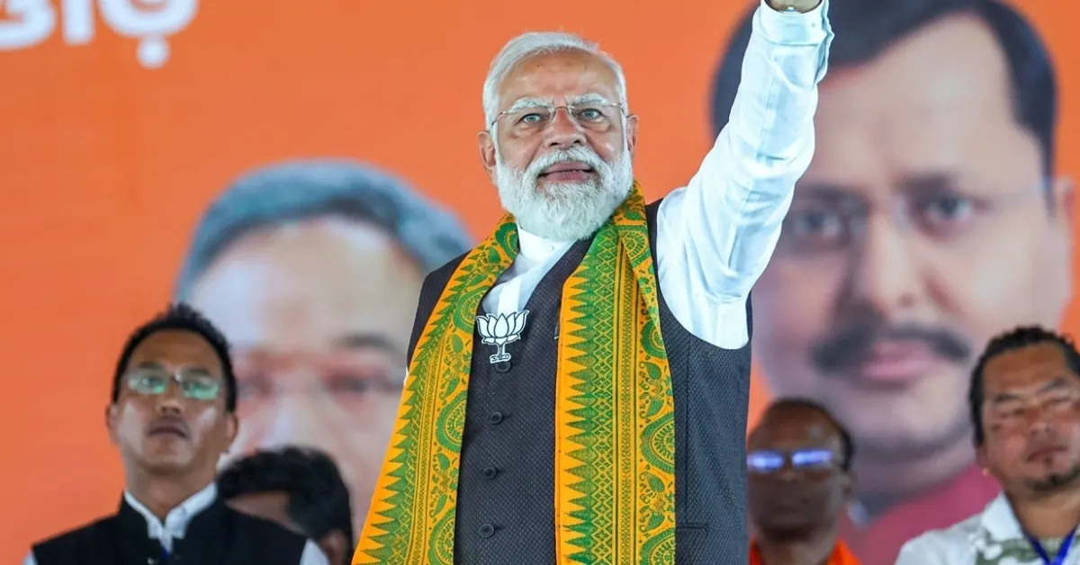 শিলিগুড়ির জনসভায় পশ্চিমবঙ্গ বিধানসভা নির্বাচন নিয়ে বক্তব্য দিচ্ছেন নরেন্দ্র মোদি