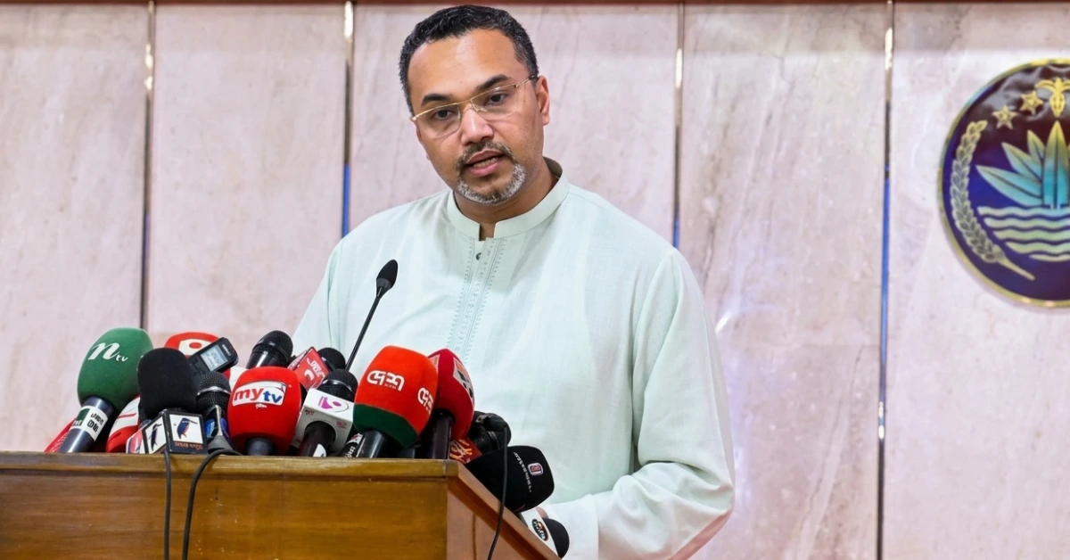 ৯ হাজার ধর্মীয় শিক্ষক নিয়োগ বিষয়ে সংবাদ সম্মেলনে বক্তব্য দিচ্ছেন ড. মাহদী আমীন