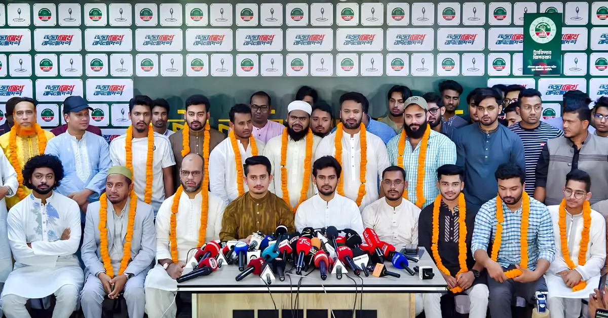 এরশাদের মতো পরিণতি
