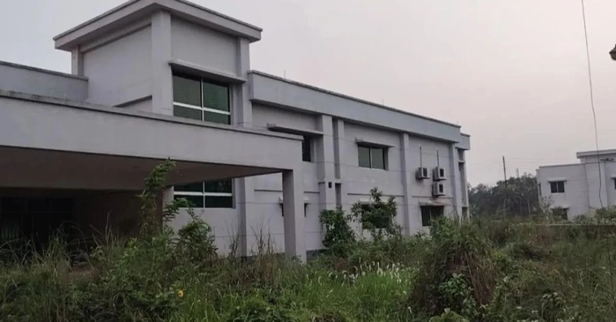 ২০ শয্যাবিশিষ্ট এই হাসপাতালটি