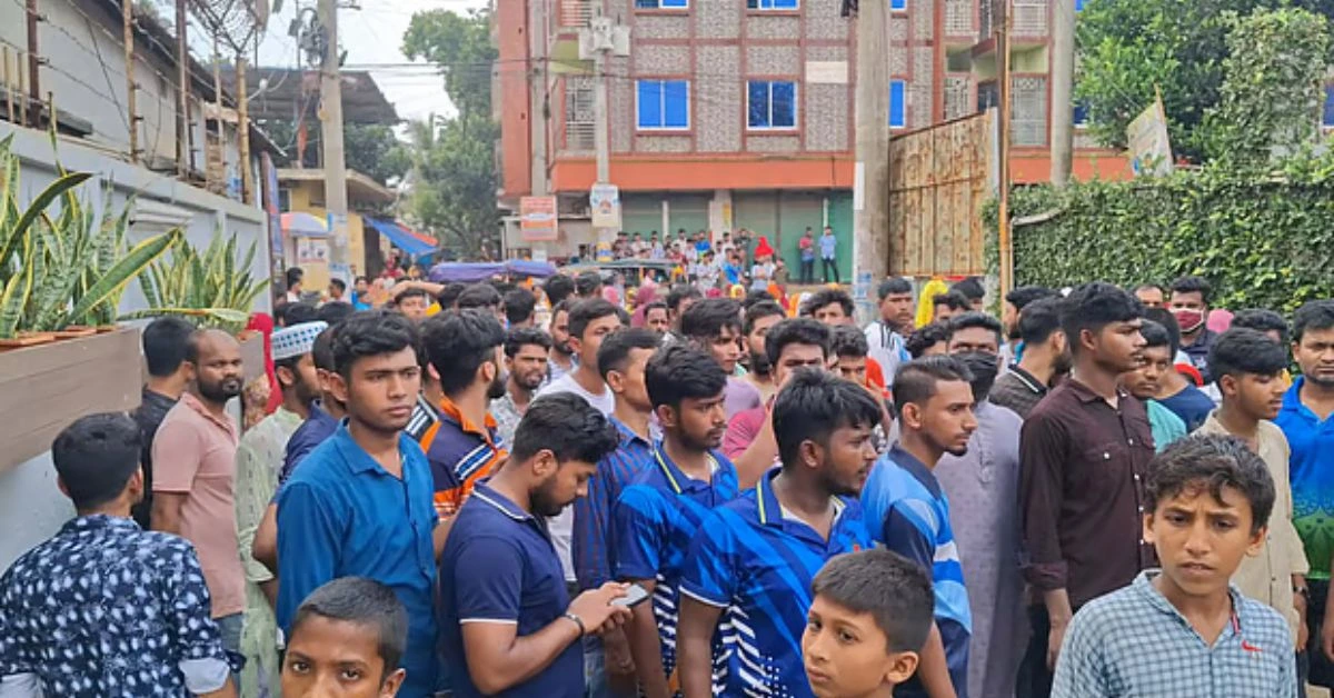 গাজীপুরের কারখানায় পোশাক শ্রমিকের মৃত্যু ও বিক্ষোভ