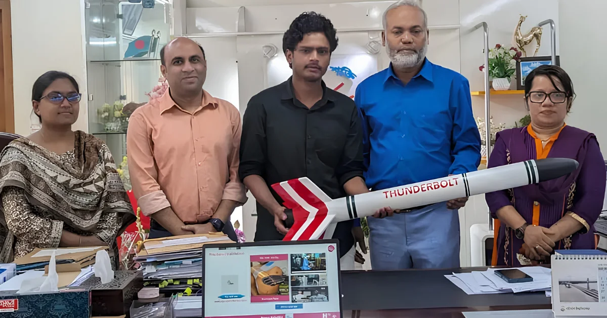 বিশ্ববিদ্যালয়ের উপাচার্যের কার্যালয়-মীরর বাংলা