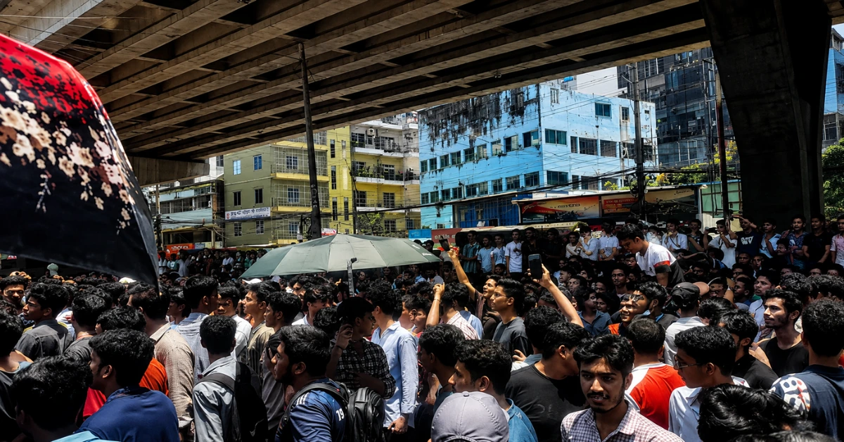 চট্টগ্রাম শিক্ষা বোর্ডে এইচএসসি পরীক্ষার্থীদের বিক্ষোভ
