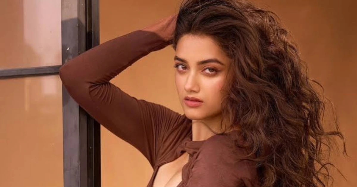 অভিনেত্রী ভাগ্যশ্রী বোর্সে