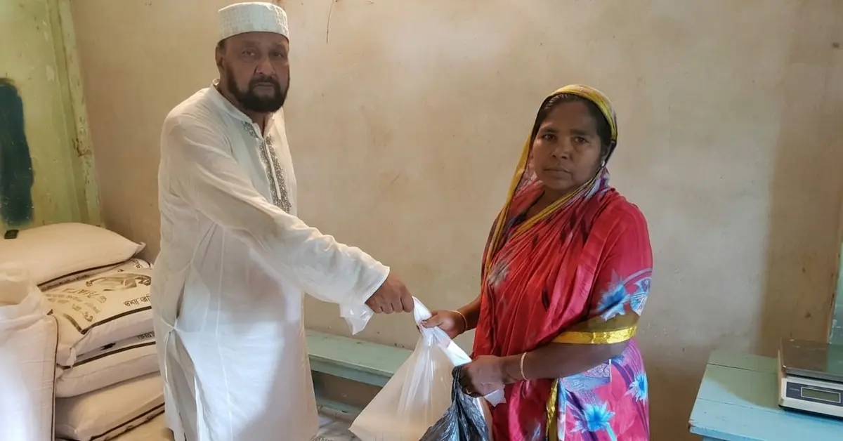 ওএমএস চাল বিক্রি