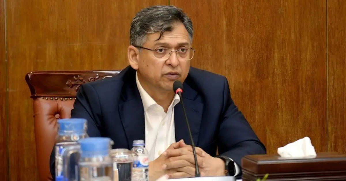নতুন দায়িত্বে স্বরাষ্ট্রমন্ত্রী সালাহউদ্দিন আহমদ