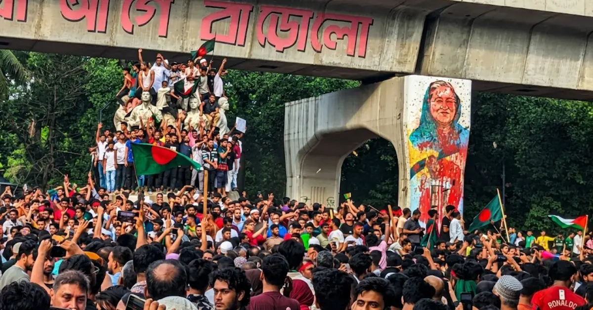 ৩৬ জুলাইয়ের ইতিহাস