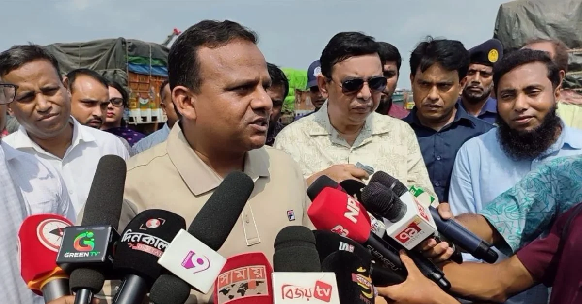 বন্দর রাজনৈতিক বলয়মুক্ত