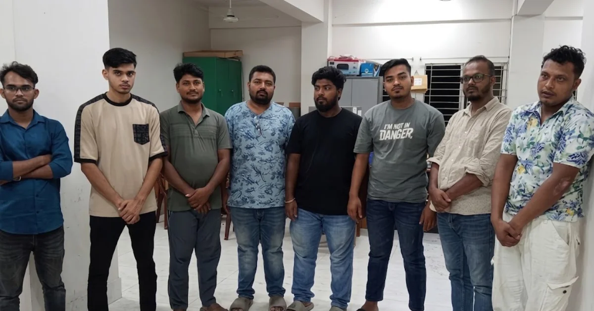তেজগাঁও মসজিদ থেকে আটক ১২ জন
