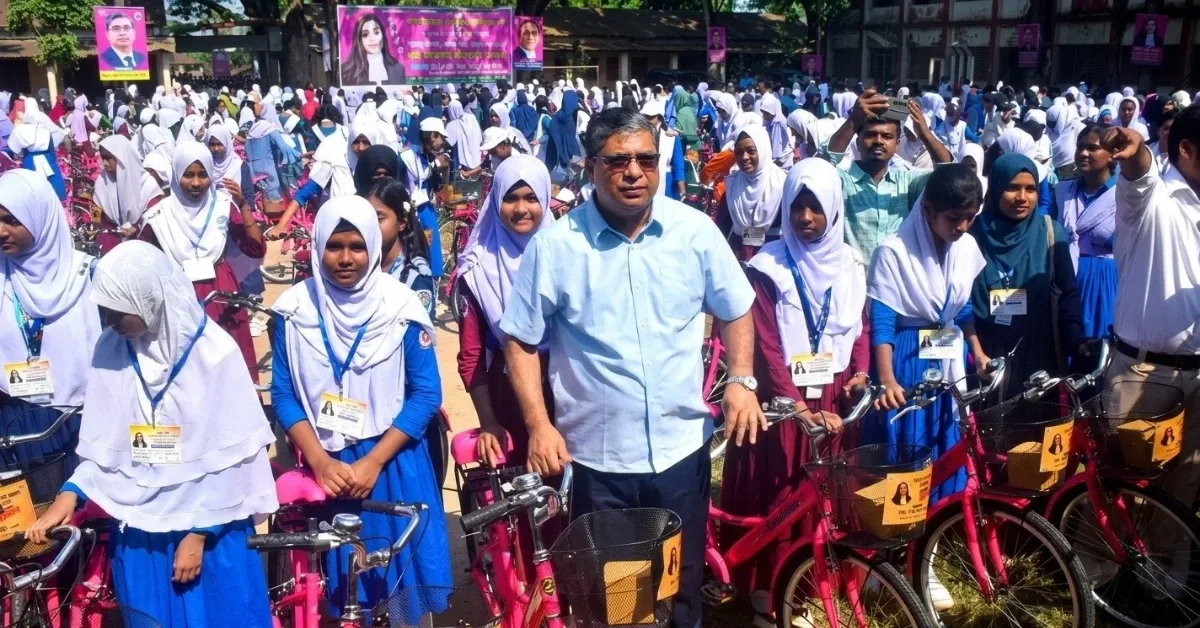 গ্রামে গ্রামে স্বাস্থ্যসেবা উদ্যোগ