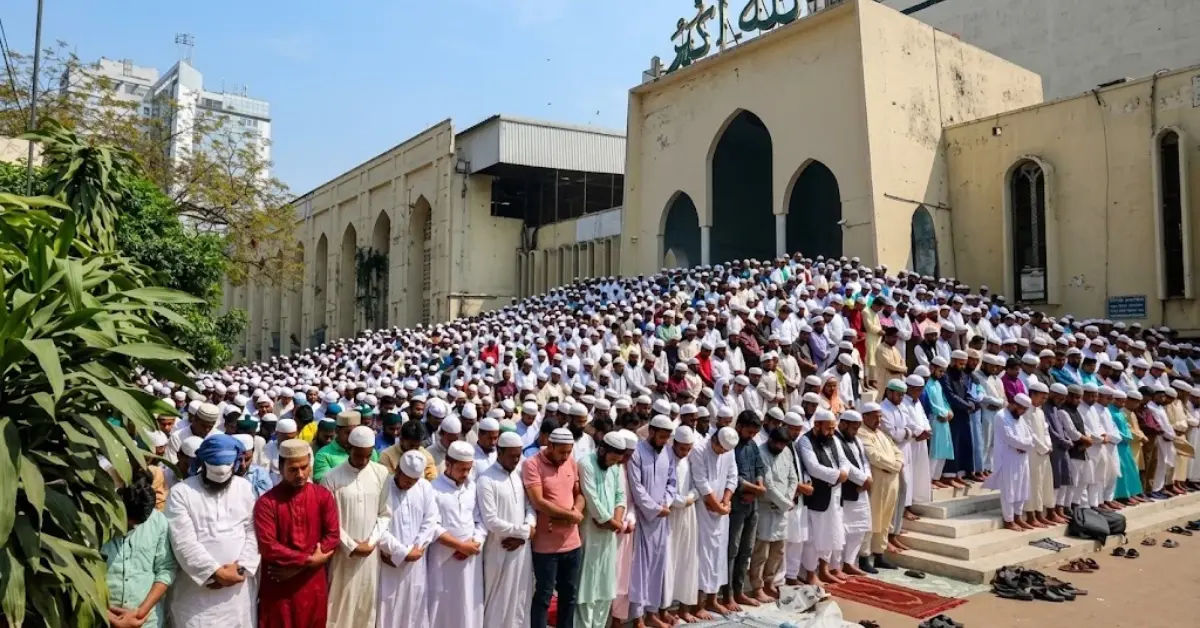জুমার দিনের ফজিলত ও বিশেষ বৈশিষ্ট্য