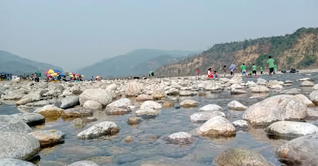 সাদা পাথর হোটেল ও রিসোর্টে প্রকৃতির শান্তির ছোঁয়া 3 সাদা পাথর হোটেল ও রিসোর্ট-৩