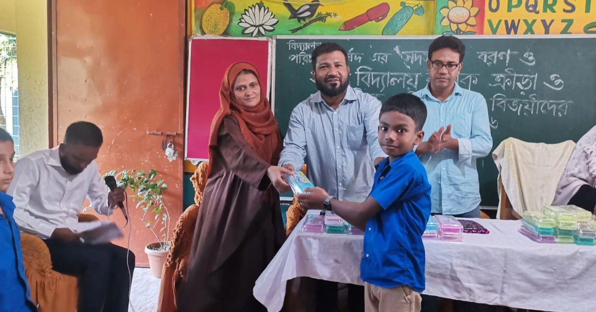 উত্তর কাঞ্চননগর সরকারি প্রাথমিক বিদ্যালয়ের পরিচালনা পর্ষদকে বরণ, আন্তঃবিদ্যালয় বার্ষিক প্রতিযোগিতার পুরস্কার বিতরণ 2 উত্তর কাঞ্চননগর সরকারি প্রাথমিক বিদ্যালয়ে পরিচালনা পর্ষদকে বরণ