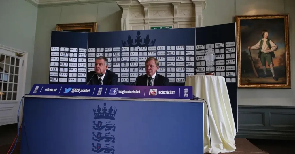 ব্রেন্ডন ম্যাককালাম ইসিবি ঘোষণা