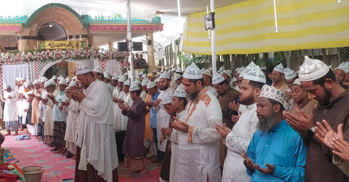 সাতকানিয়া মির্জাখীল দরবার শরীফের তিনব্যাপি বার্ষিক ওরশ শরীফ সম্পন্ন