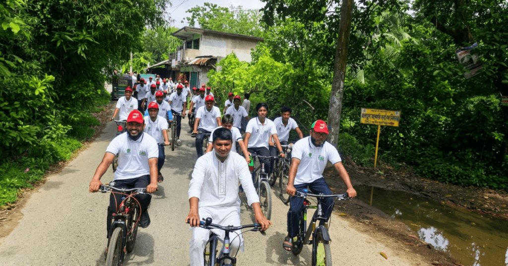 জুলাই অভ্যুত্থানের দ্বিতীয় বর্ষপূর্তি উপলক্ষে চন্দনাইশে ছাত্রশিবিরের 'অদম্য জুলাই' সাইকেল র্যালি অনুষ্ঠিত 1 চন্দনাইশে ছাত্রশিবিরের অদম্য জুলাই সাইকেল র্যালি