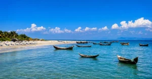 চীনা পর্যটক টানতে বাংলাদেশের নতুন সম্ভাবনা 3 চীনা পর্যটক টানতে প্রচারণা ও বিনিয়োগ বাড়ানোর উদ্যোগ।