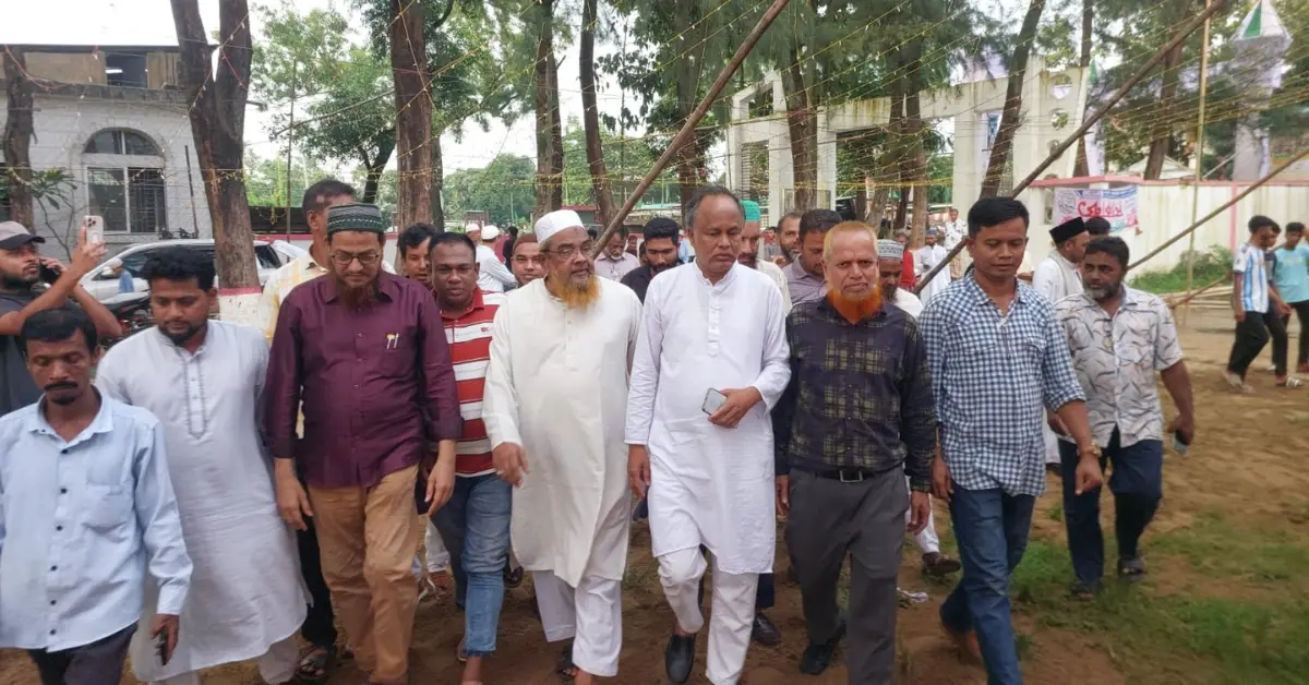 চন্দনাইশে ‘রাহমাতুল্লিল আলামিন কনফারেন্স’ উপলক্ষ্যে গাছবাড়িয়া সরকারি স্কুল এন্ড কলেজ মাঠ ও সার্বিক প্রস্তুতি পরিদর্শন করলেন উপজেলা বিএনপির নেতৃবৃন্দ 1 রাহমাতুল্লিল আলামিন কনফারেন্স
